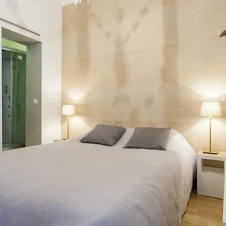Apartment Correeiros Downtown Apartments By Altido