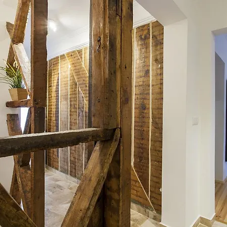 Correeiros Downtown Apartments By Altido Apartment