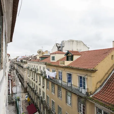 Apartment Correeiros Downtown Apartments By Altido