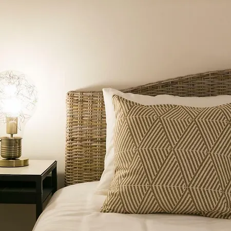 Correeiros Downtown Apartments By Altido Apartment