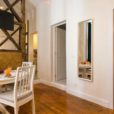 Correeiros Downtown Apartments By Altido Apartment *